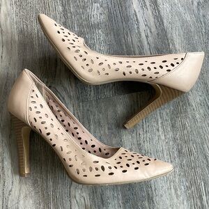 Restricted Nude Heels, size 8.5